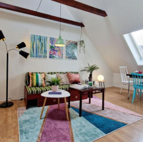Top Floor Close to Grieg Hall and Town Square
